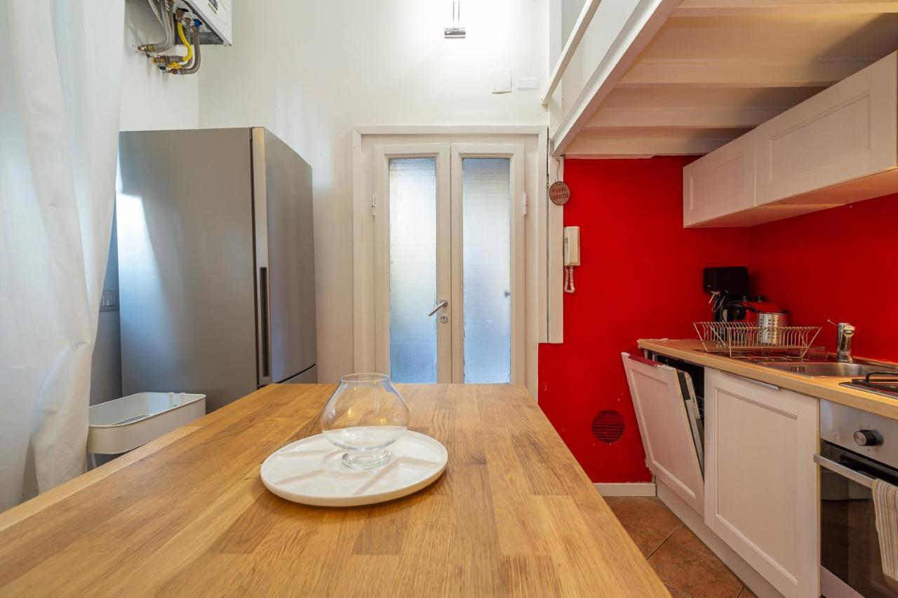 Flat In Isola De Castillia 22 밀라노 외부 사진